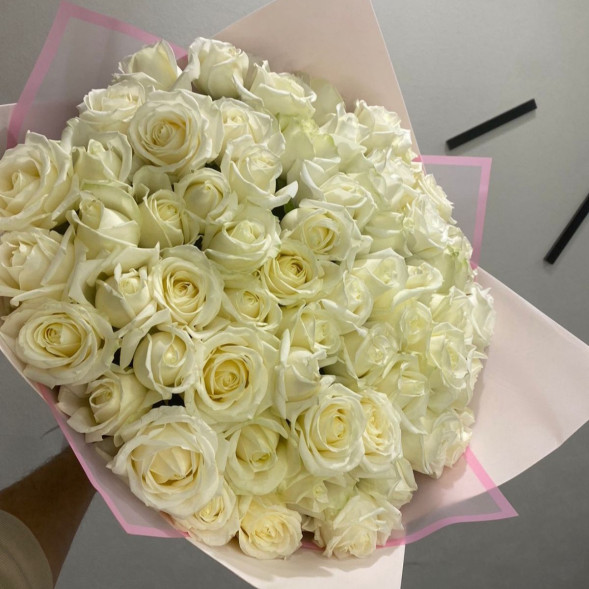 75 белых роз  в Форосе