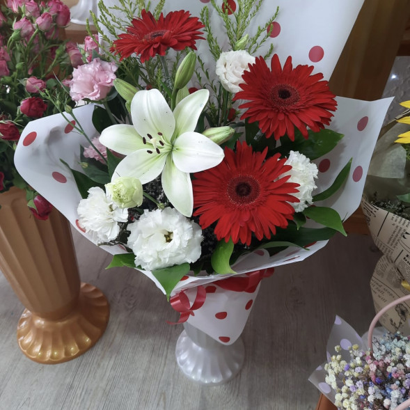 Букет «Восторг» в Форосе