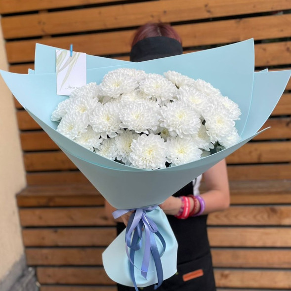 Букет 7 хризантем в Форосе